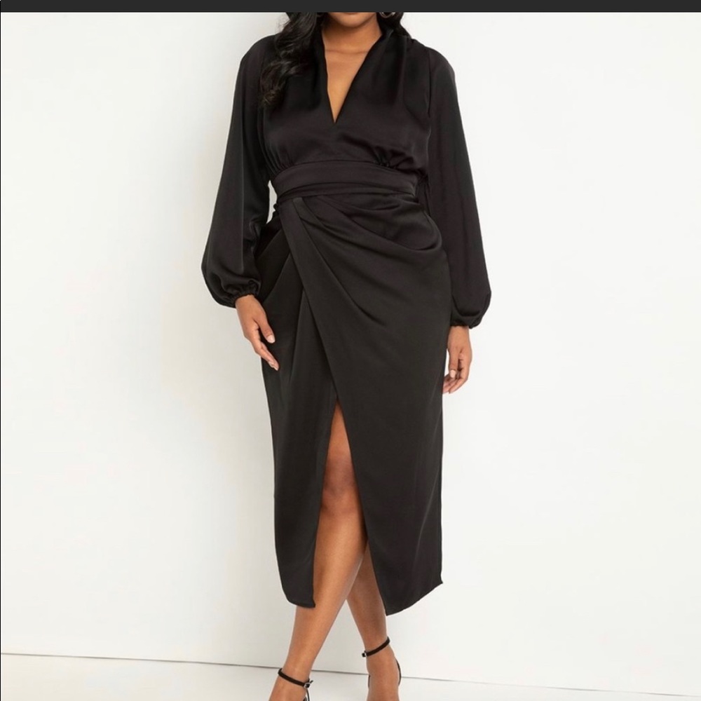 Eloqui set size 20 skirt and top